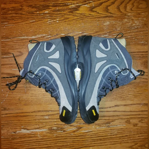 Asolo Black and Gray Outdoor Boots with Yellow Highlights - Picture 4 of 9